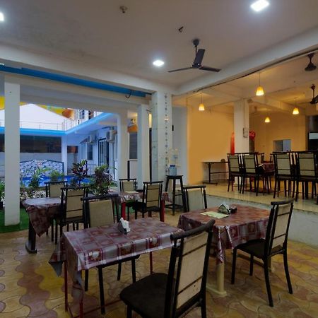 Queen Of Queen'S Hotel Calangute Exterior foto
