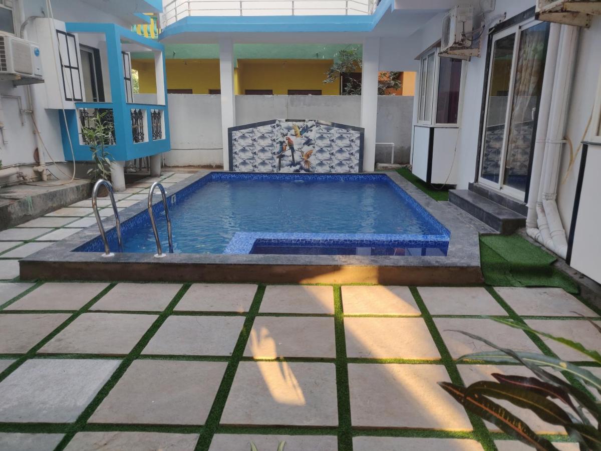 Queen Of Queen'S Hotel Calangute Exterior foto